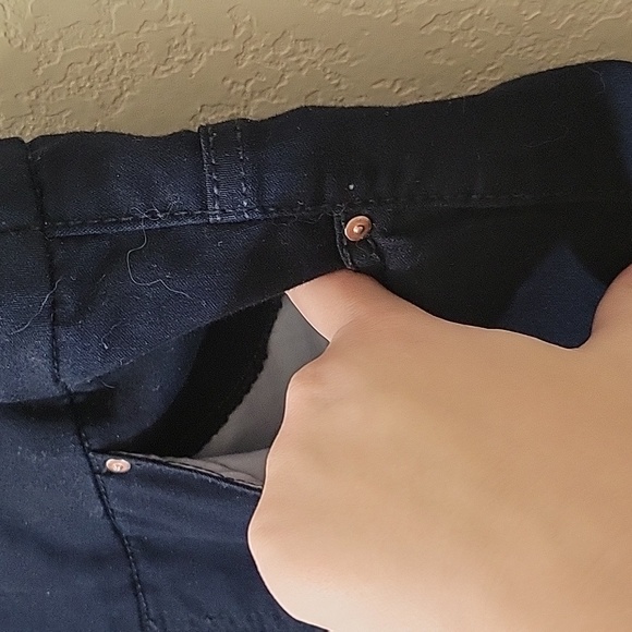 Gently Used Dark Navy Blue Jeans with Pockets - Picture 4 of 10